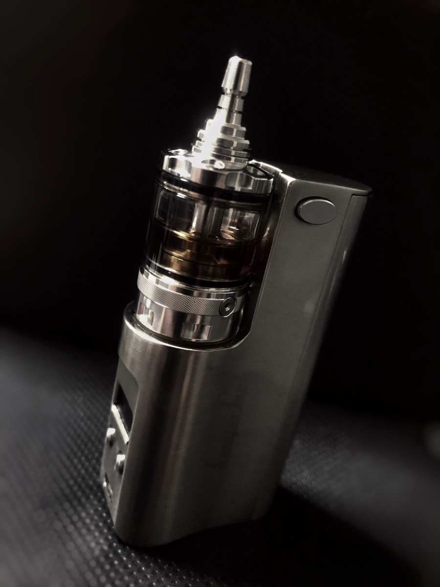 Rbz201's tweet photo. 🙃
#vape #vape好きな人と繋がりたい #vapestagram #vapedaily #stealthmod
#vapenation #vapelifestyle #vapeporn #mtlvapers #mtlvape https://t.co/H1agUKBqqb