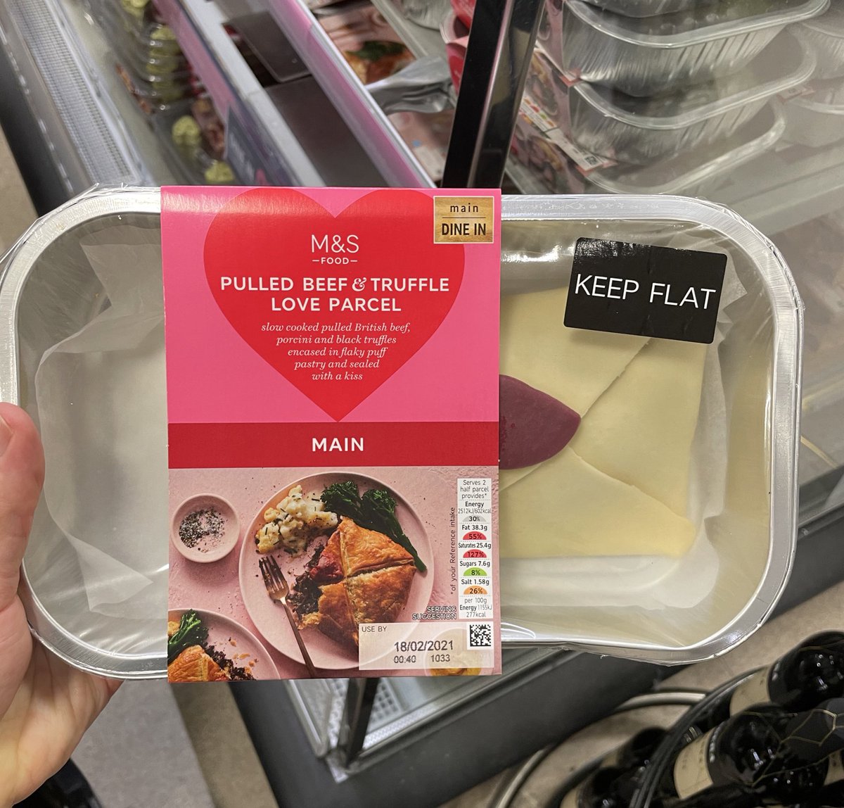 All_Things_New_'s tweet image. The last of the Valentine’s finds at M&amp;amp;S! 🥰 Swipe to see them all 💝 @marksandspencer #mands #mns #pulledbeef #rackoflamb #cheeseboard #jelly #love #valentines #valentinesday #wellthisisnew