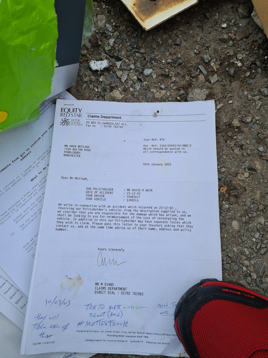 Heaton & Reddish Walkers (@heatonwalkers) on Twitter photo Been for a walk and was saddened to find a huge fly tipped mess on Welkin Rd Lower Bredbury. Hoping <a href="/StockportMBC/">Stockport Council</a> can trace the owners as plenty of addressed paperwork on display.
#keepbritaintidy Been for a walk and was saddened to find a huge fly tipped mess on Welkin Rd Lower Bredbury. Hoping <a href="/StockportMBC/">Stockport Council</a> can trace the owners as plenty of addressed paperwork on display.
#keepbritaintidy