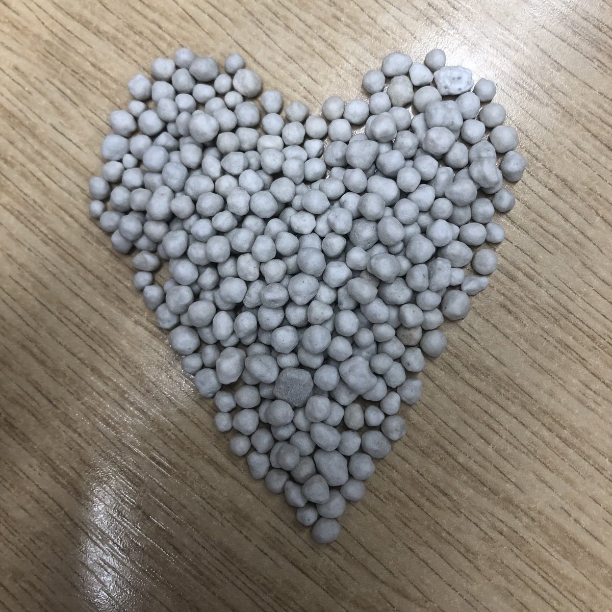 Diamondfertilis's tweet photo. Happy Valentine’s Day 😘

#valentinesday2021 #careforyourcrops  #loveagriculture #lovefarming #lovequality #diamondsareforever https://t.co/bOi412zjvV