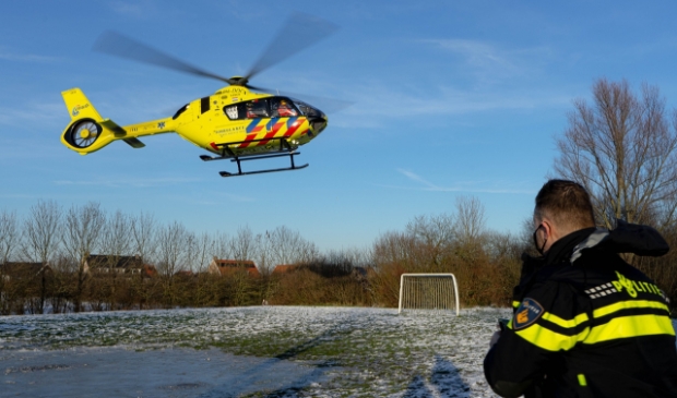 Hulpdiensten rukken massaal uit voor medisch incident aan Kanariestraat: slachtoffer overleden - ..
