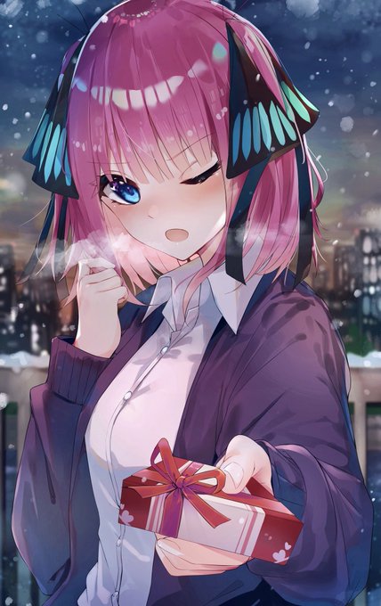 黑/kuroさんがTwitterに投稿した中野二乃(五等分の花嫁)のイラスト。