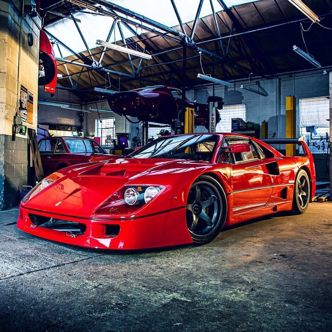 Rinoire's tweet photo. #SupercarSunday
#Ferrari F40 LM https://t.co/Drt6ApQX7y