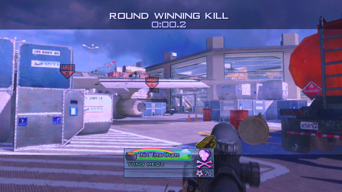 OptionzJr's tweet image. "STAY UR DISTANCE" - 12PM CST

📺: (youtube.com/channel/UCq8vG…)