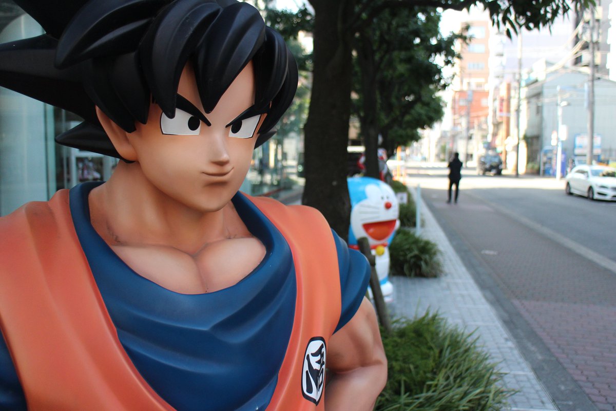 Tmi 本社脇の路地にならぶヒーローたち バンダイナムコ 蔵前 アンパンマン ドラえもん ドラゴンボール ウルトラマン 仮面ライダー Tmi 本社脇の路地にならぶヒーローたち バンダイナムコ 蔵前 アンパンマン ドラえもん ドラゴンボール ウルトラマン 仮面ライダー