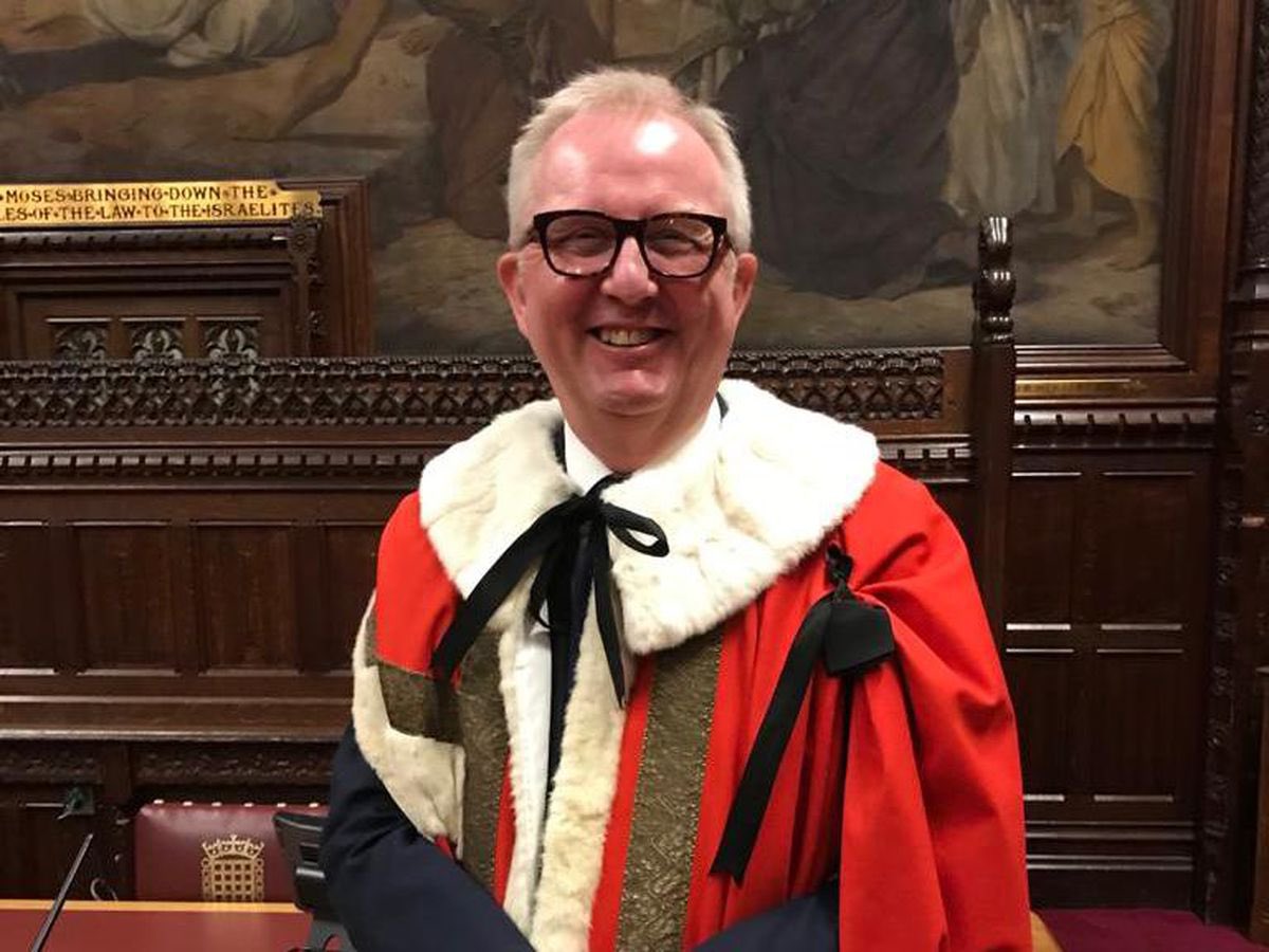 socialistsunday's tweet photo. Abolish the House of Lords 🤮 https://t.co/tWJqSh22rO