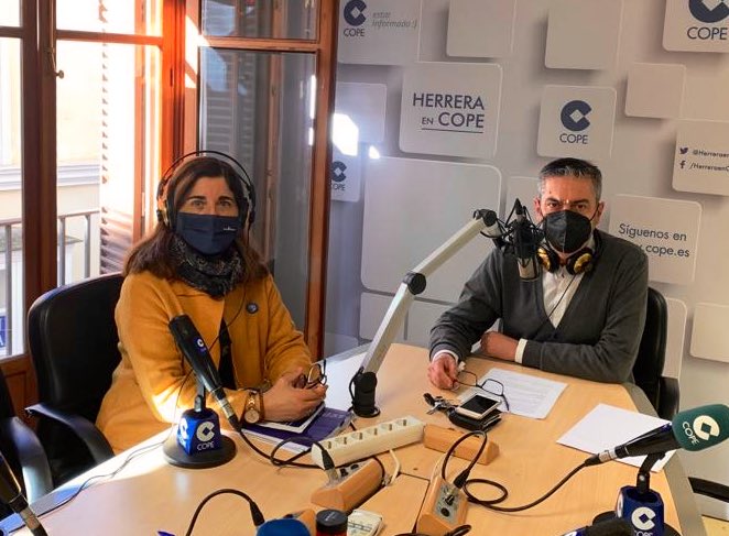 Hoy es el día de <a href="/ManosUnidasONGD/">Manos Unidas ONGD</a> En #IglesiaNoticia de <a href="/COPESevilla/">COPE Sevilla</a> recibimos esta mañana a su presidenta-delegada en Sevilla, María Albendea. En unos minutos...