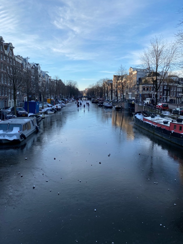 ShariqNyc's tweet photo. #Amsterdam #AMS2021 #goedemorgen    
@Westerkerk1  @DutchNewsNL @parool @Iamsterdam @IamExpatNL @amsterdamnow @webcare020 @FD_Nieuws @AmsterdamNL @ExpaticaNL @ColumbiaSIPA @NL_Times @AmsTouristInfo @trouw @Amsterdamexplor @NOS #schaatsen #Speeltijd @AT5 #ice #skate @BBCWorld #ice https://t.co/6LnskCPa9l