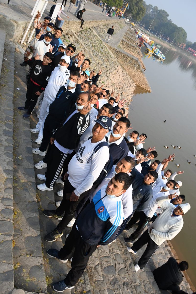 ITBP_official's tweet photo. Transport (TPT) Battalion, ITBP Chandigarh organised #cyclothon to spread awareness on #nationalroadsafetymonth #pollutionfreeenvironment 

#Himveers https://t.co/1s1ycdNAFG