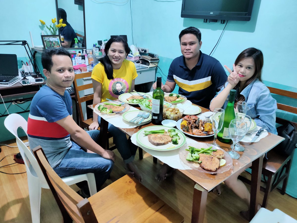 Kimmark14780722's tweet photo. Hàppy Valentine's day team yayam date 
 FUMIYAM FEBIBIG KILIG
@gucong_yamyam https://t.co/Y6UZNmIi8l
