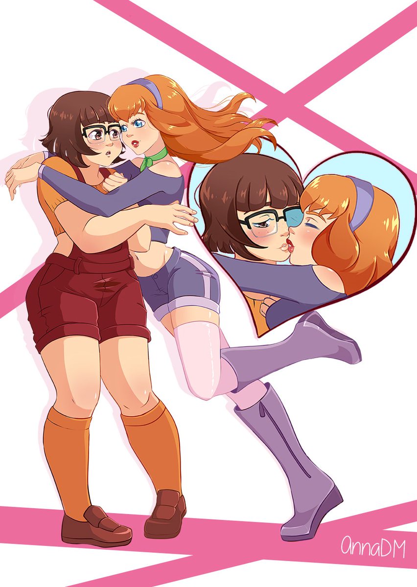 Memudoainsta's tweet photo. Holi soy ilustradora y diseñadora gráfica y me encanta dibujar chicas queriéndose #SAPPHICSHARE https://t.co/FkJmUKiVdL