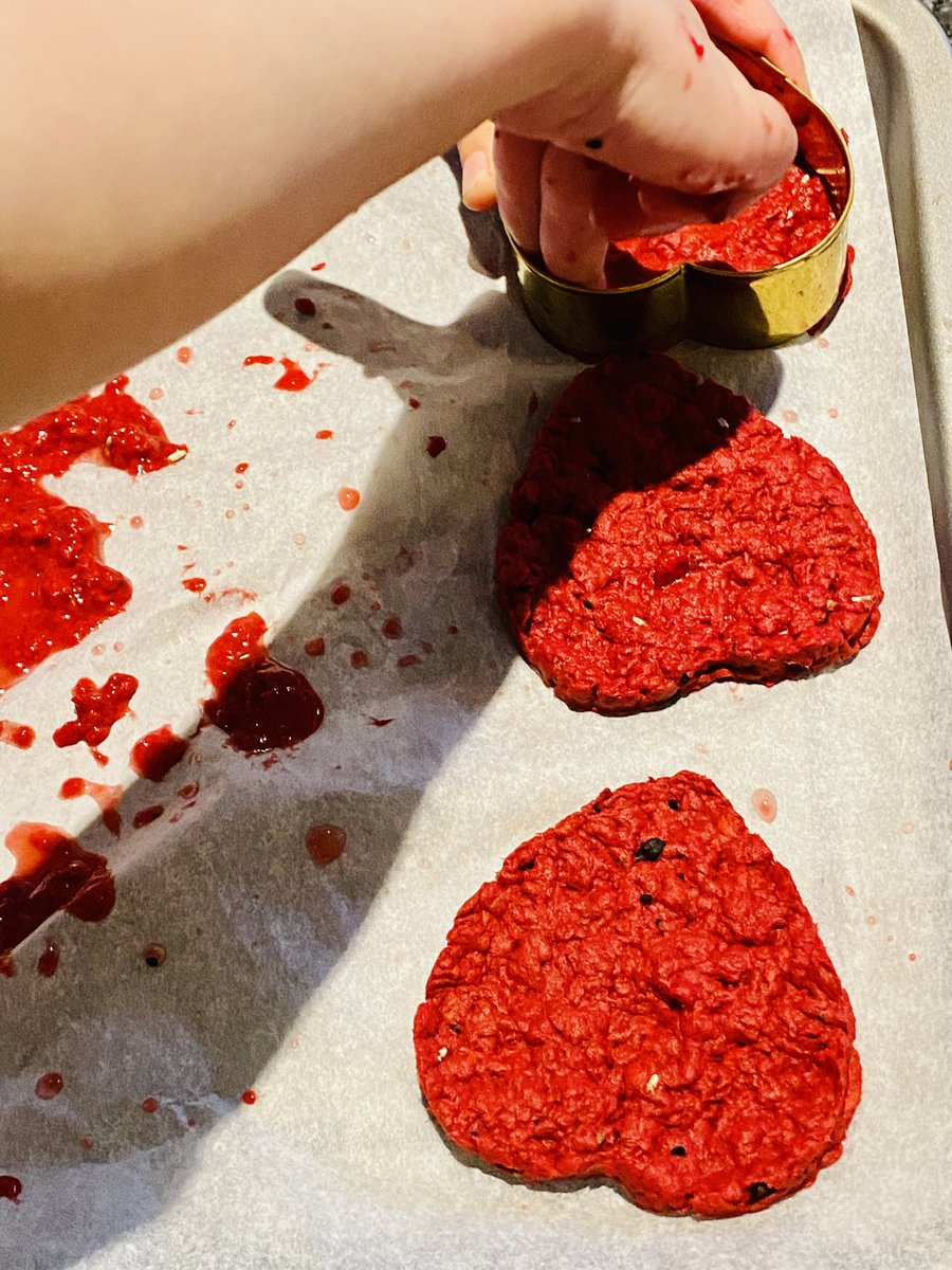 Wee Stems tweet media