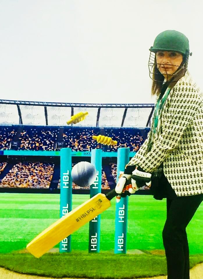 razabeena's tweet photo. Flashback on some interesting moments of my journey. Popped up on today's TL #FB my time with #HBL #Kchi https://t.co/3AmpbMdtQH
