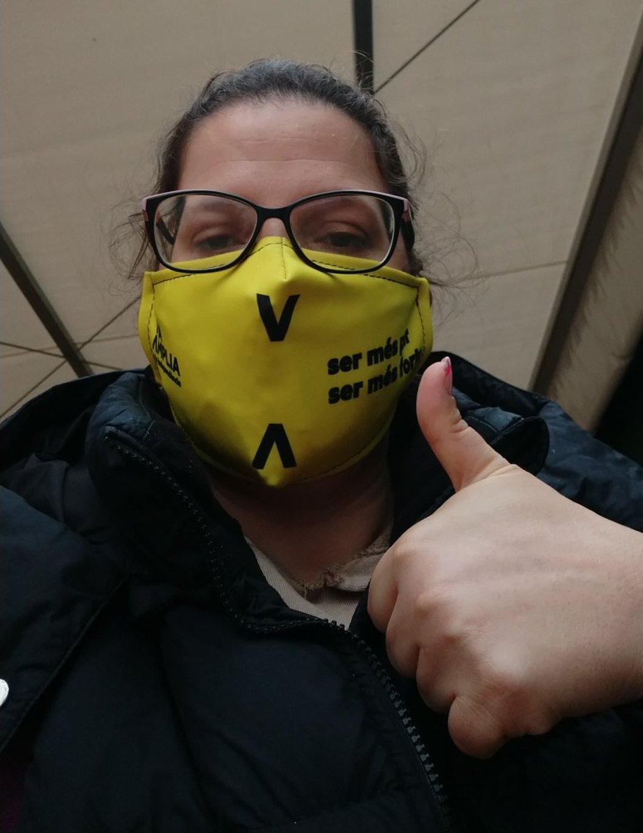 mireiacortes's tweet photo. Omplim les urnes🗳 de dignitat, llibertat i República!
 #JoERC !! Som-hi!😉
#AlCostatDeLaGent 
#Republicanes14F https://t.co/9lfp3liih0