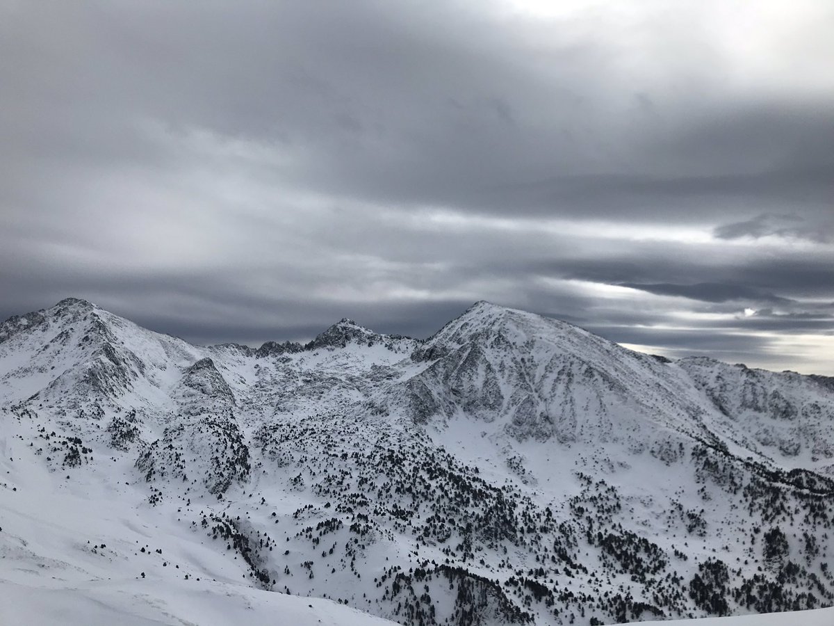 monikaff1973's tweet photo. GrandValira 💙❄️ https://t.co/Dv4WdFX1ZZ