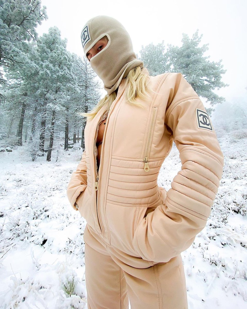 osvgallery tweet media