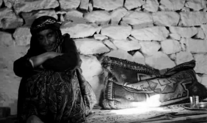 Derler ki; dünyâda hangi dağları aşmış olursan ol, aklın takılıp düştüğün taşta kalıyor.

- Cahit Zarifoğlu