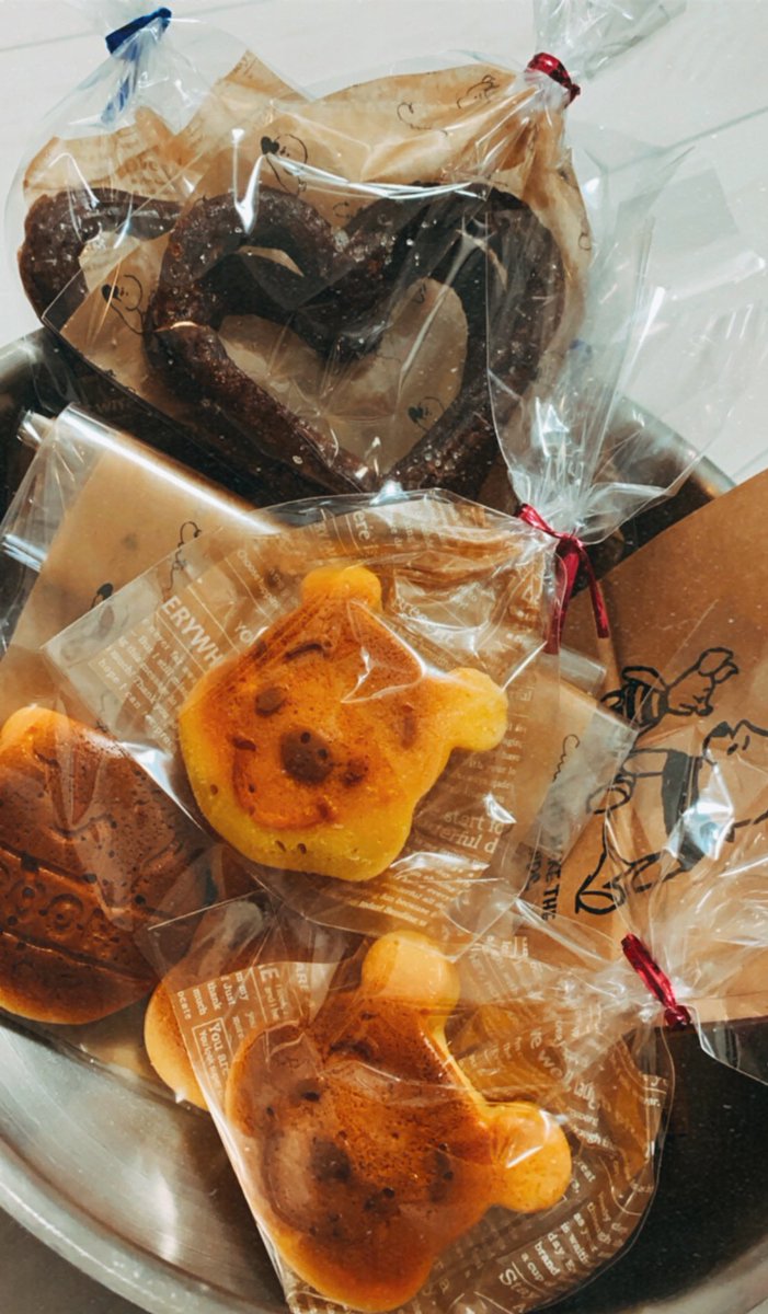 uki_pomchan's tweet photo. Happy Valentines  Day🍫🤎
つまみ食いが止まらなかった🧸
#HappyValentine https://t.co/LZjoSY6sPj