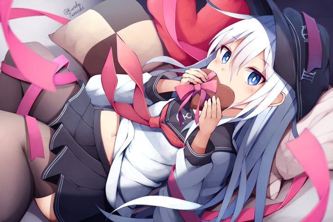 バレンタイン響ちゃん～～!!

#艦これ #響
#バレンタイン2021 #バレンタインデー 
#バレンタインイラスト 