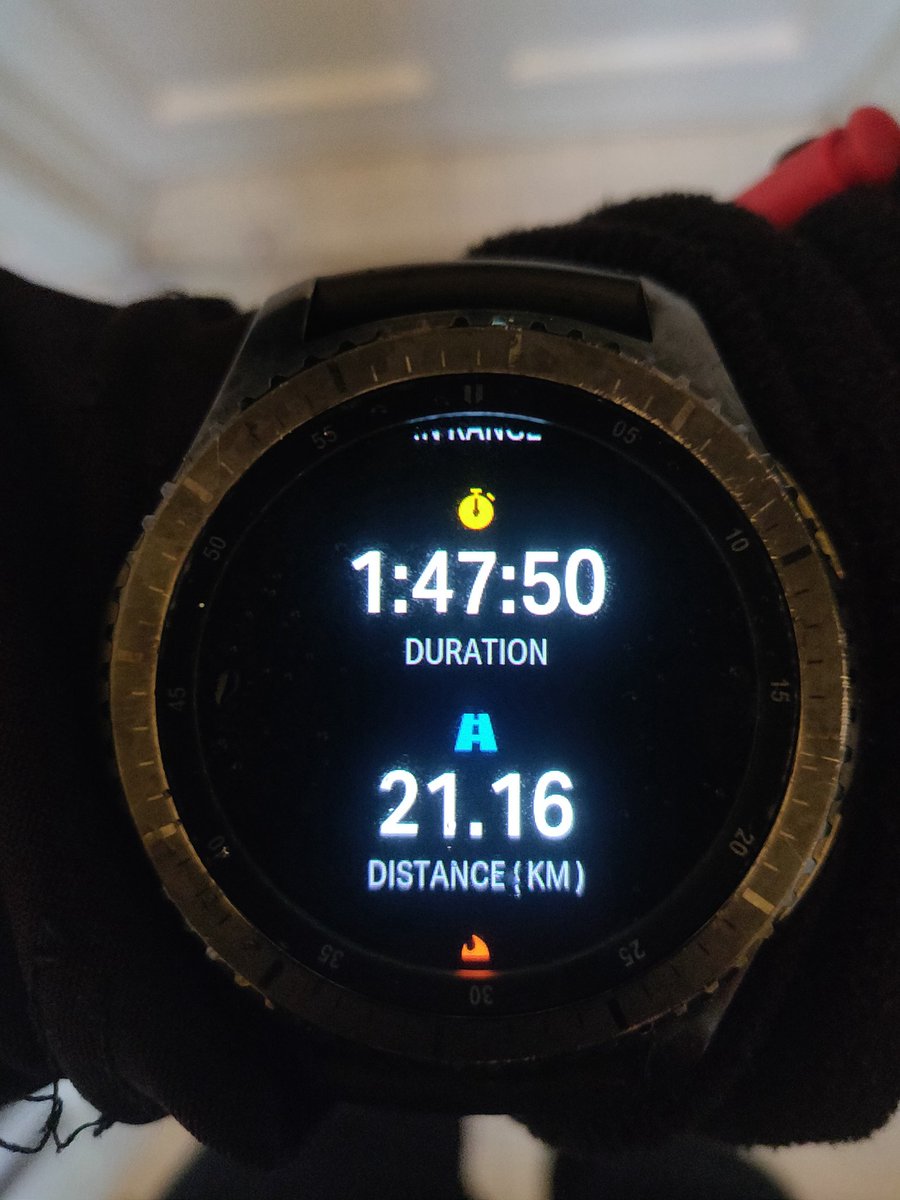 Dermo07's tweet image. Early start this morning but well worth it.  I remember doing long runs with Colm back in the day and him telling to slow the f#*k down.  He was speaking from heaven this morning telling the same thing.  No prob slowing down this am♥️⛈️🇳🇬👮#Run4Colm @CharlestownGAA @east_mayo