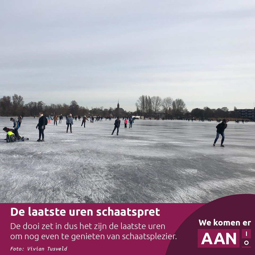 AanAmstelveen's tweet photo. Schaatsliefhebbers grijpen de laatste uurtjes natuurijs nog aan om ultiem te genieten op de Poel. Vanmiddag zet de dooi in. #amstelveen #depoel #poel #annakerk #schaatsen #oudedorp #dooi https://t.co/UjdC4LLKyv