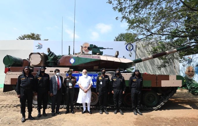 bhupesh4bjp's tweet image. The Prime Minister, Shri @NarendraModi ji inaugurated and laid the foundation stones for several key projects and handed over the Arjun Main Battle Tank (MK-1A) to the Army, at #Chennai today.
#TNWelcomesModi #ArjunTank