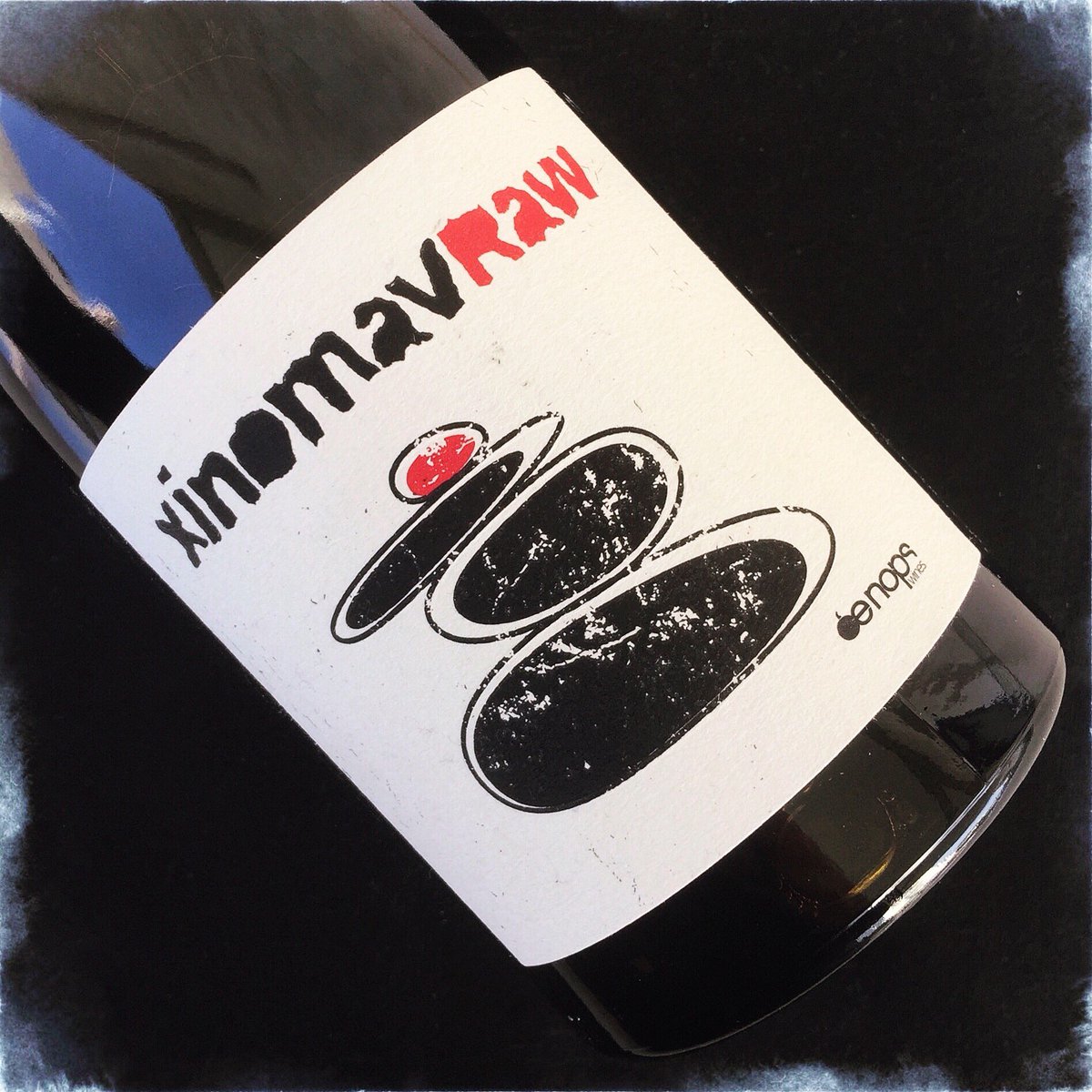 Delicious #xinomavraw 2019 from #oenopswines ...