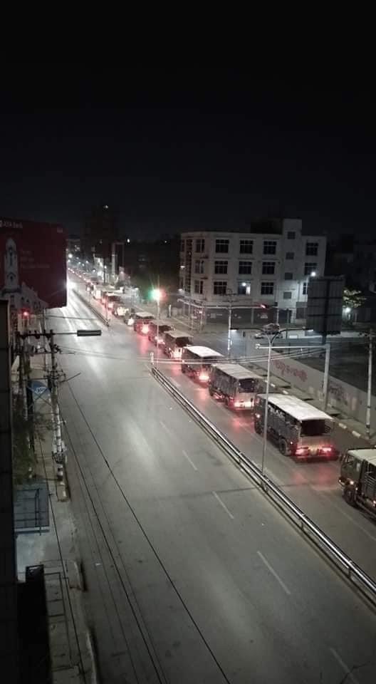 Trucks full of soldiers are on the streets of Mandalay. Civilians are afraid that military coup might plan to intervene some riot and blaming to civilians.
JUNTA STARTS VIOLENCE

#Feb14Coup
#WhatsHappeningInMyanmar
