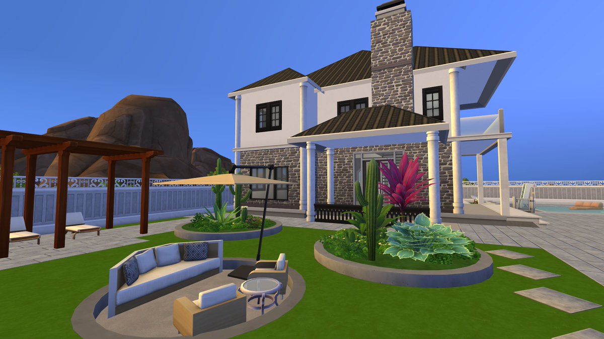 SimsAsh99's tweet image. Thought I would try to build this beautiful home. It's not yet furnished but the outside looks stunning and even made my own gate entrance using medium height doors from eco-lifestyle (I don't own the original image) 
Gallrey Id: Ashwhe1 #Sims4 #simsbuild #Sims4 #simbuilders
