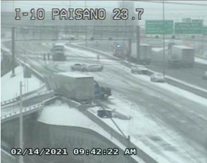 txdotelp's tweet photo. TRAFFIC ALERTS:
El Paso: 
I-10 Westbound at Paisano on ramp, multi vehicle crash. Main lanes closed, follow detour.
Hudspeth County: 
Multi vehicle crash between Exit 87 (Tigers Town) and Exit 99 (Lasca) Westbound. Expect delays https://t.co/iLwiy1wWre