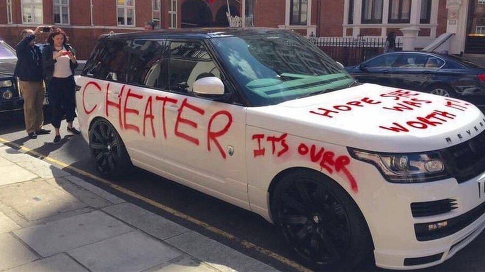 wayfarermoe's tweet photo. Why is it when someone cheats it’s the car that suffers. Automotive rights should have a say in this! It’s heart breaking to see cars suffer for the actions of people. #savethecars https://t.co/vwkQdxaRO0