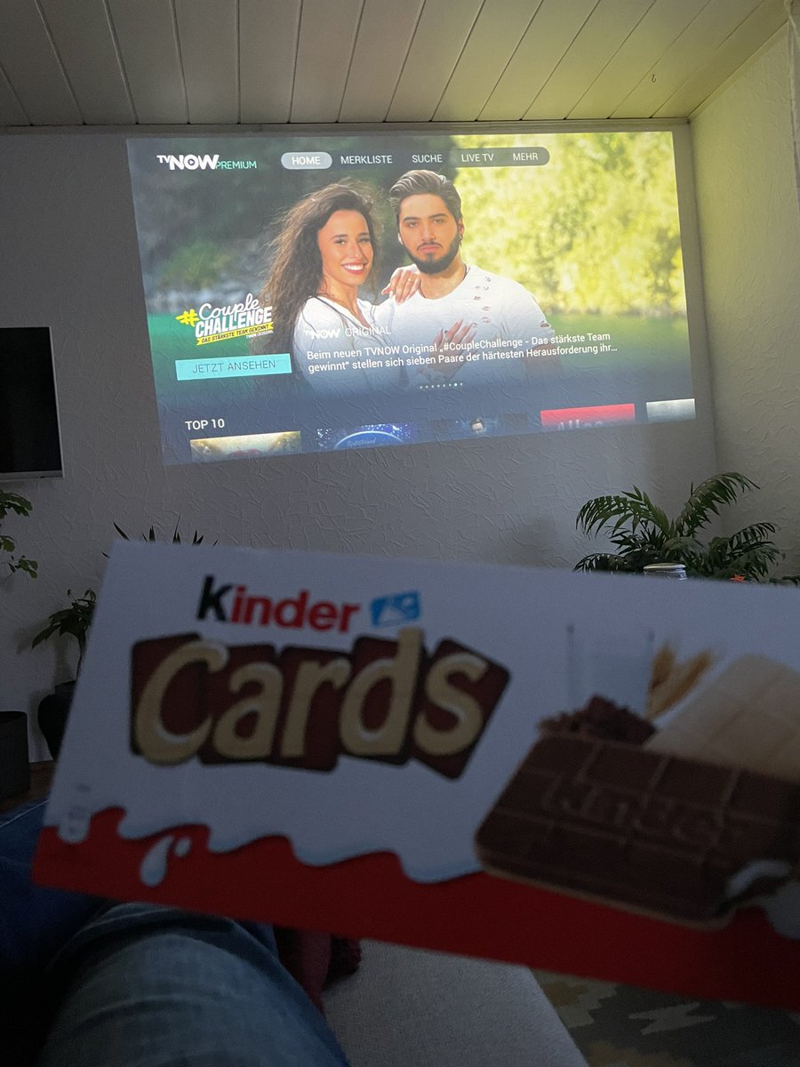 MatthiasHauer's tweet photo. Heute #KinderCards statt #Wirecard - ist deutlich appetitlicher... https://t.co/1Gnlrlirx8