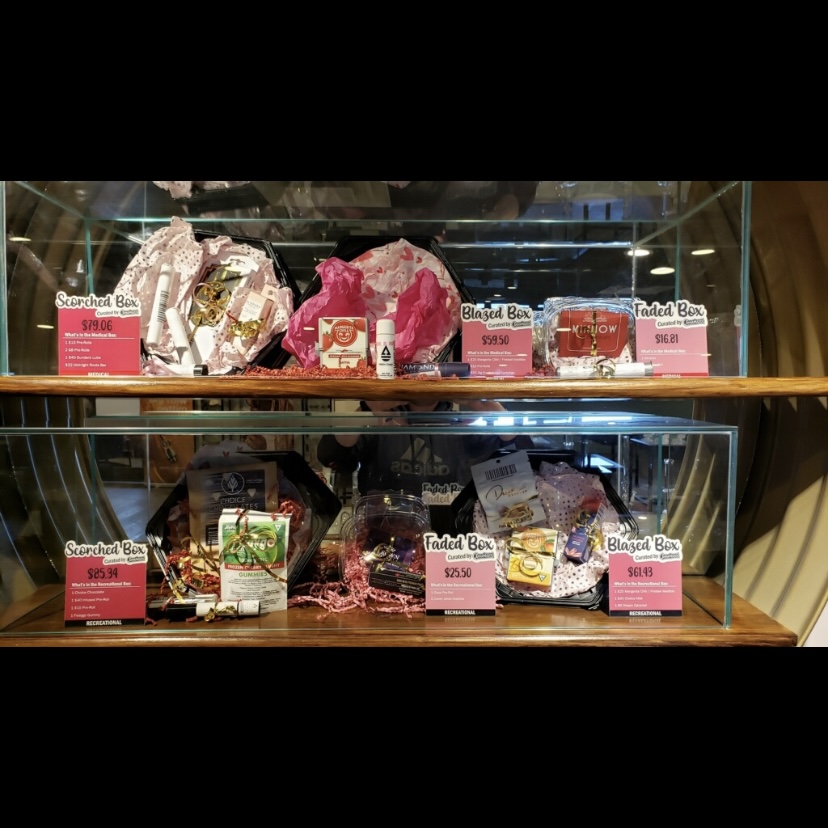 Cannamazoo_420's tweet photo. it's Valentines Day, and we all know nothing beats our love for Cannabis! Stop by, feel the love, and check out our Valentines Day Goodies!

 #michigancannabis #michigents #mmmp #yourdispensary #stickybud #premiumbud #medicalmarijuana #cannabiscommunity #cannabisindustry https://t.co/yMeE11cdOD