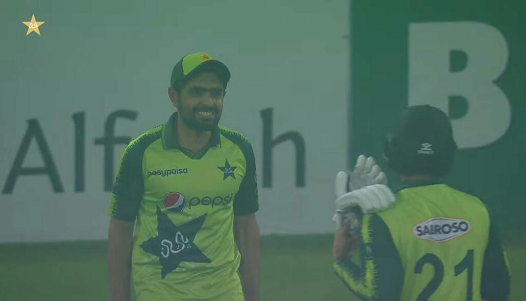 UsamaGhani18's tweet photo. Congratulations Pakistan!
Hats off to u both men #HassanAli for Lovely sixes
and #ZahidMehmood for his fantastic debu.
#PAKvRSA https://t.co/lp1xE5bc0B