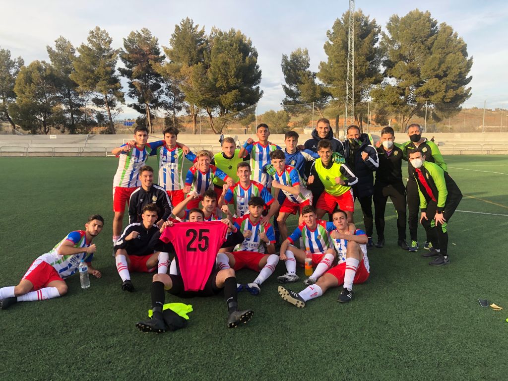 División de honor Juvenil. Jornada 15 CD Toledo 0️⃣➖1️⃣ Kelme 💪💪💪🏆🏆🏆 gol ⚽️ de Gabri en el 52 y +3!!! 12 de 12 puntos! Quien da más!!!!! 25 puntazos #dalekelme #muchagarra