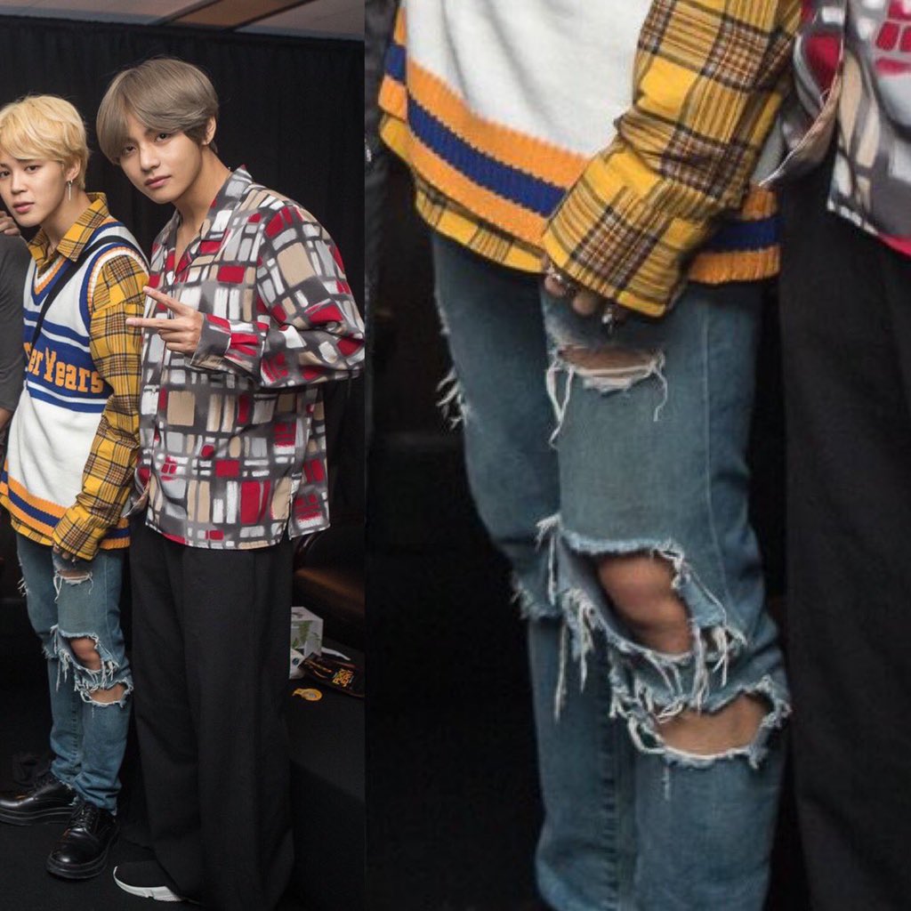 jimin's legs with this ripped jeans a thread