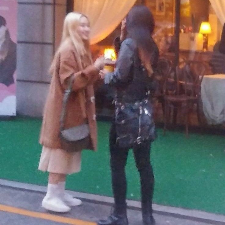 hyewonlog's tweet image. happy valentines day ♥︎