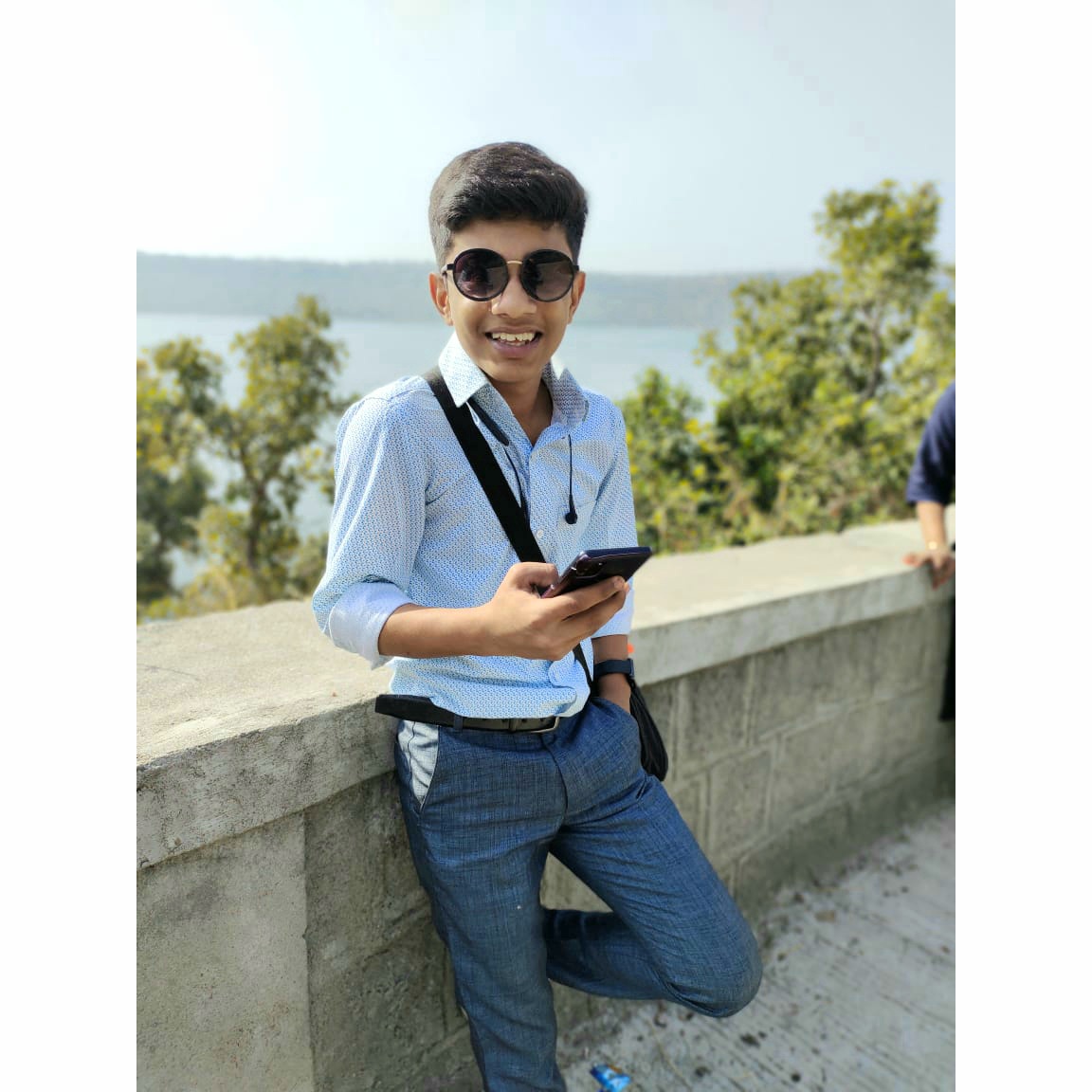 AdsDesigning's tweet photo. #ads_studio
Aradhya Gupta https://t.co/M1hlLRM4Et