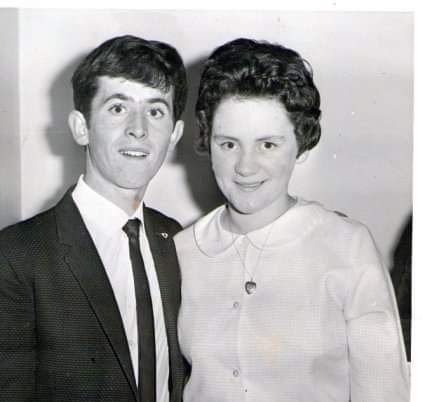 loopyward's tweet photo. @SundayBrunchC4 valentine shout to my mum and dad who met 57 years ago on a blind date.  Just celebrated 55 years of marriage.  Margaret and Patrick Dooley in Leeds x https://t.co/g6Kux0MEvX