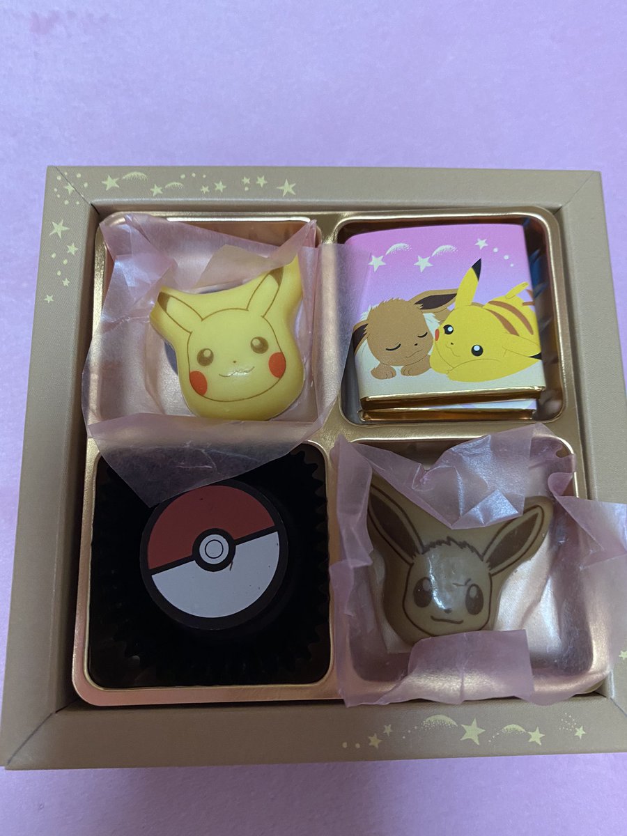 かな 来世はバッタになる予定です على تويتر タイミングが合って彼に会えたので 家電を見に行って 夕飯を食べて チョコレートを渡しました すごく楽しかった 自分に買ったチョコレートは です すごく可愛い 高島屋のアムール デュ ショコラに初めて行き