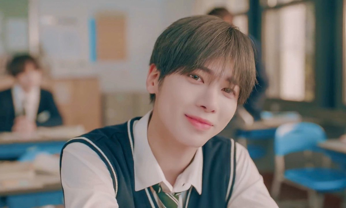 ckrisharose's tweet photo. First set of edits. Candid shots 📷
A valentines day gift for MOAs!!!🥰

#TOMORROW_X_TOGETHER 
#MyWayHomeToTXT 
#WayHome https://t.co/fniZjkul8K