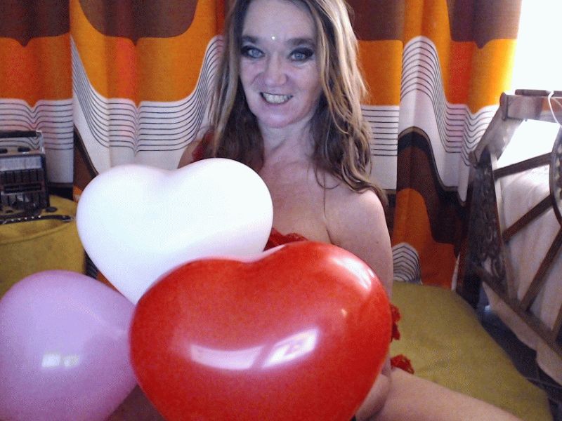 miss70cam (18+) tweet media