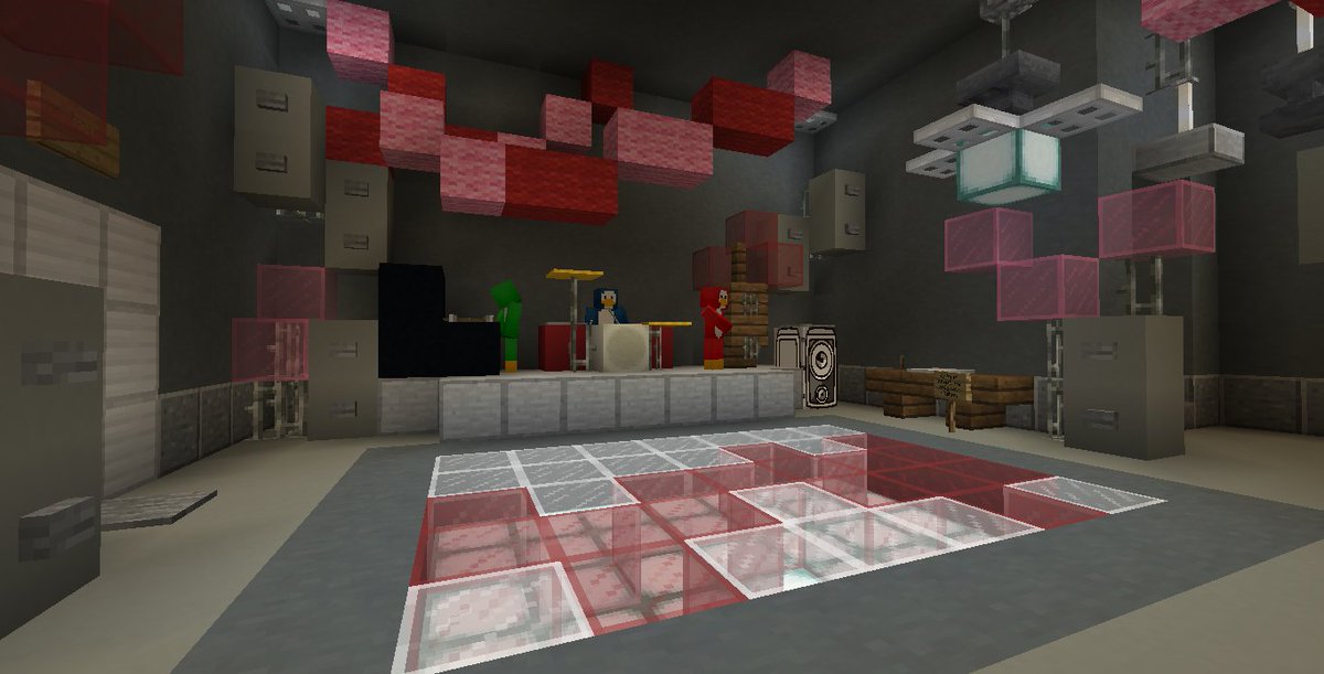 Cube Penguin tweet media