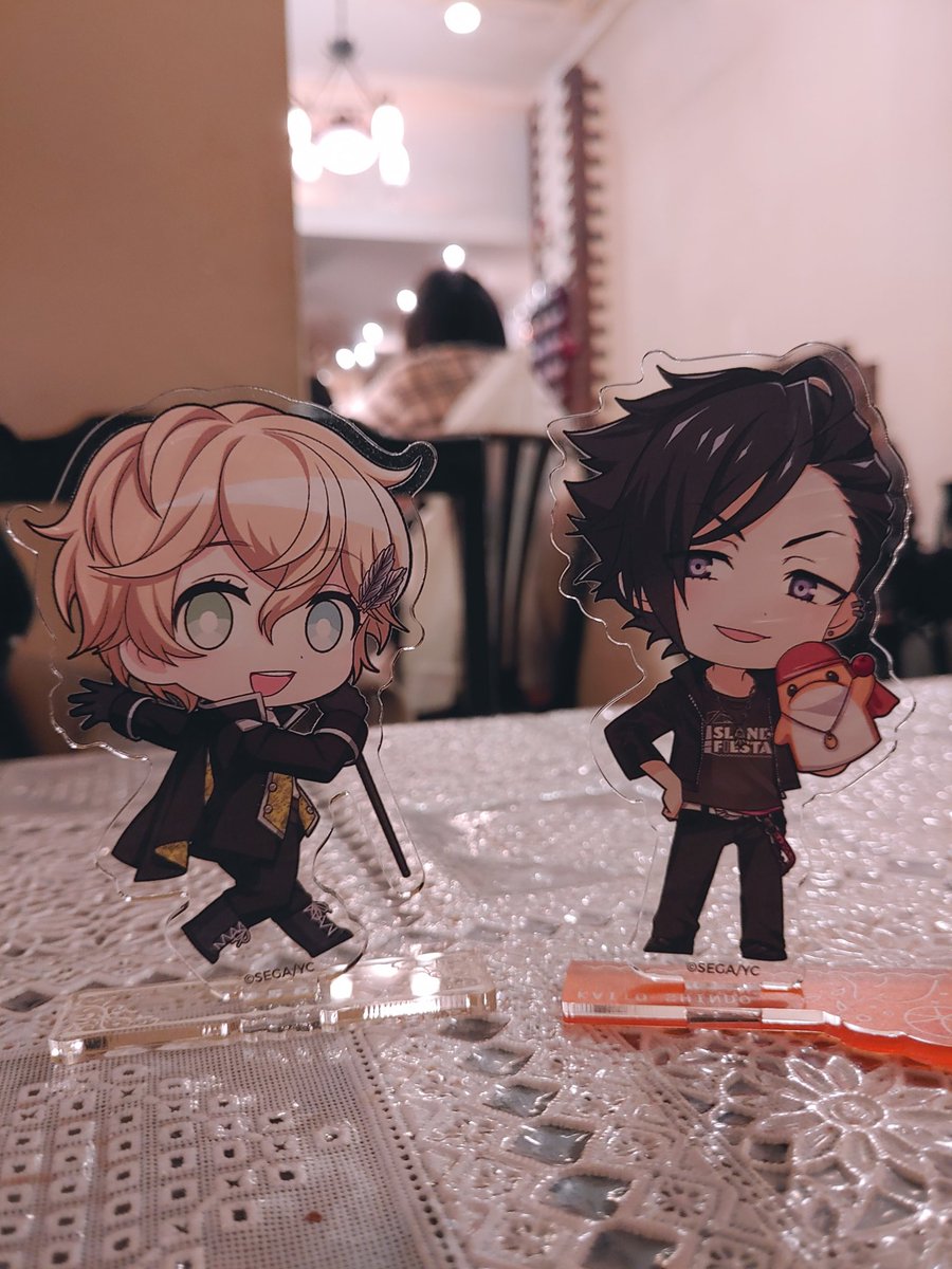 _ral_yume's tweet photo. オシャレなカフェに行って来ました!
飾りもかわいいし、デザートも美味しいしとにかくオシャレで写真撮りまくり😍♥️
一緒に行ってくれたくとさんとカイトさんにありがとう!!!
撮影の許可は取りました。 https://t.co/xImpV7Jfa2