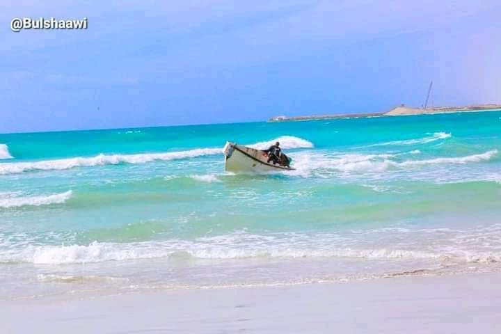 Mrsaveb's tweet photo. garacad puntland somalia 
😍😍❤❤❤❤ https://t.co/4yUSCmlXLz