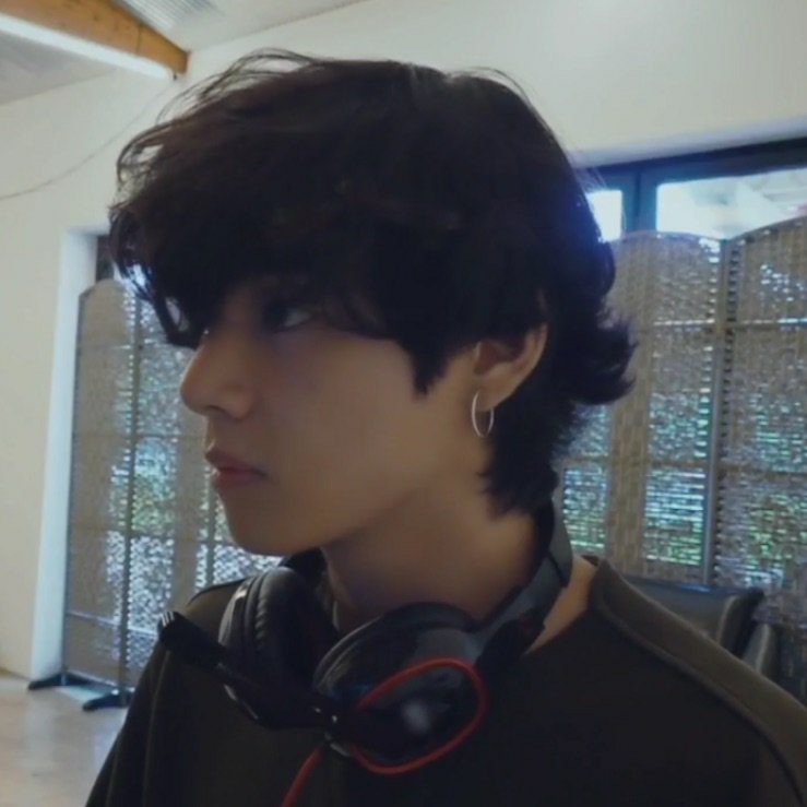 do you love gamers/players? don't worry he's good at that.