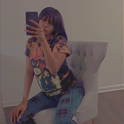 PoppinAssGin's tweet photo. 🪃 https://t.co/oh0aPL0tZ7