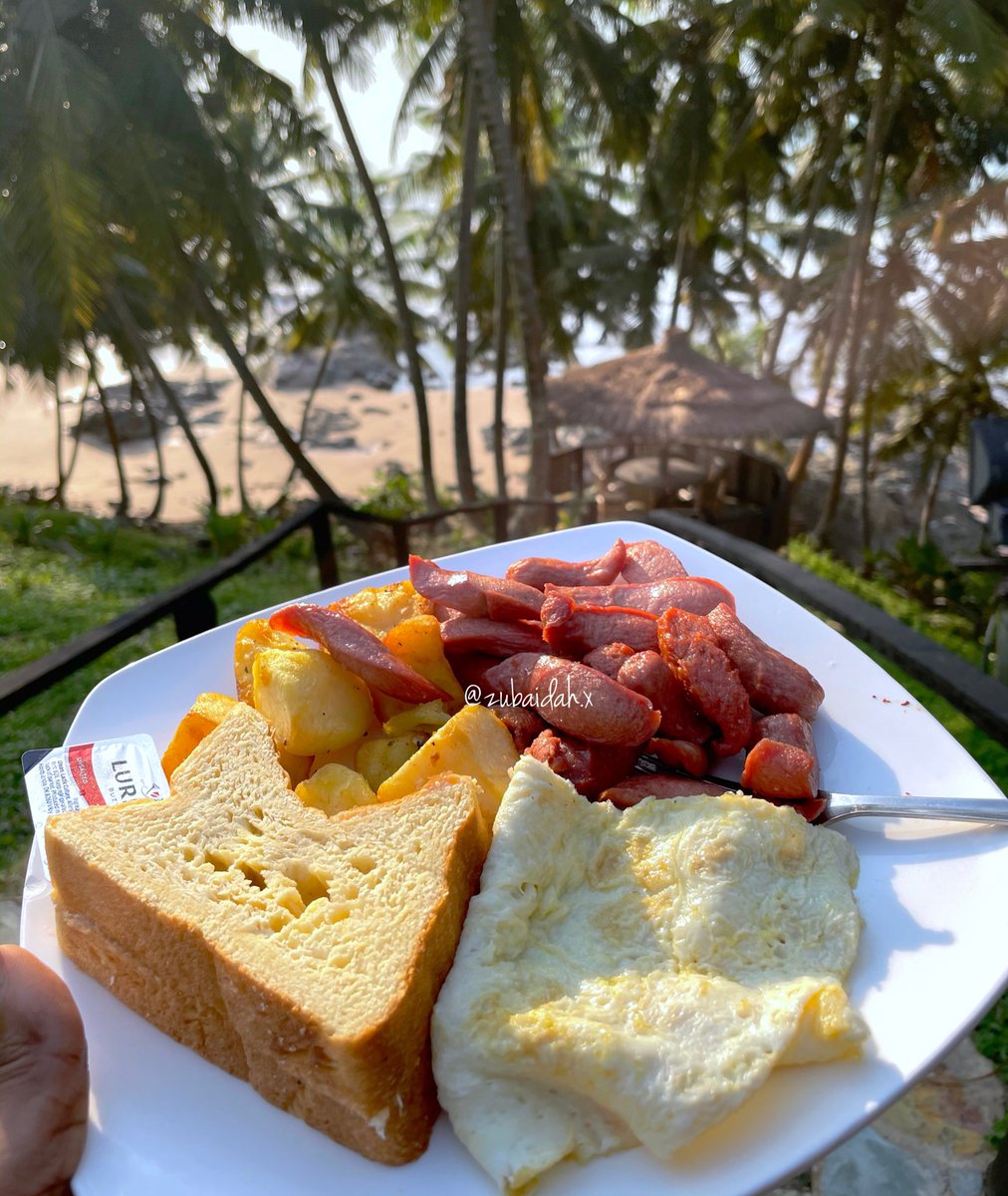 Thread time! Axim Beach Resort, Axim