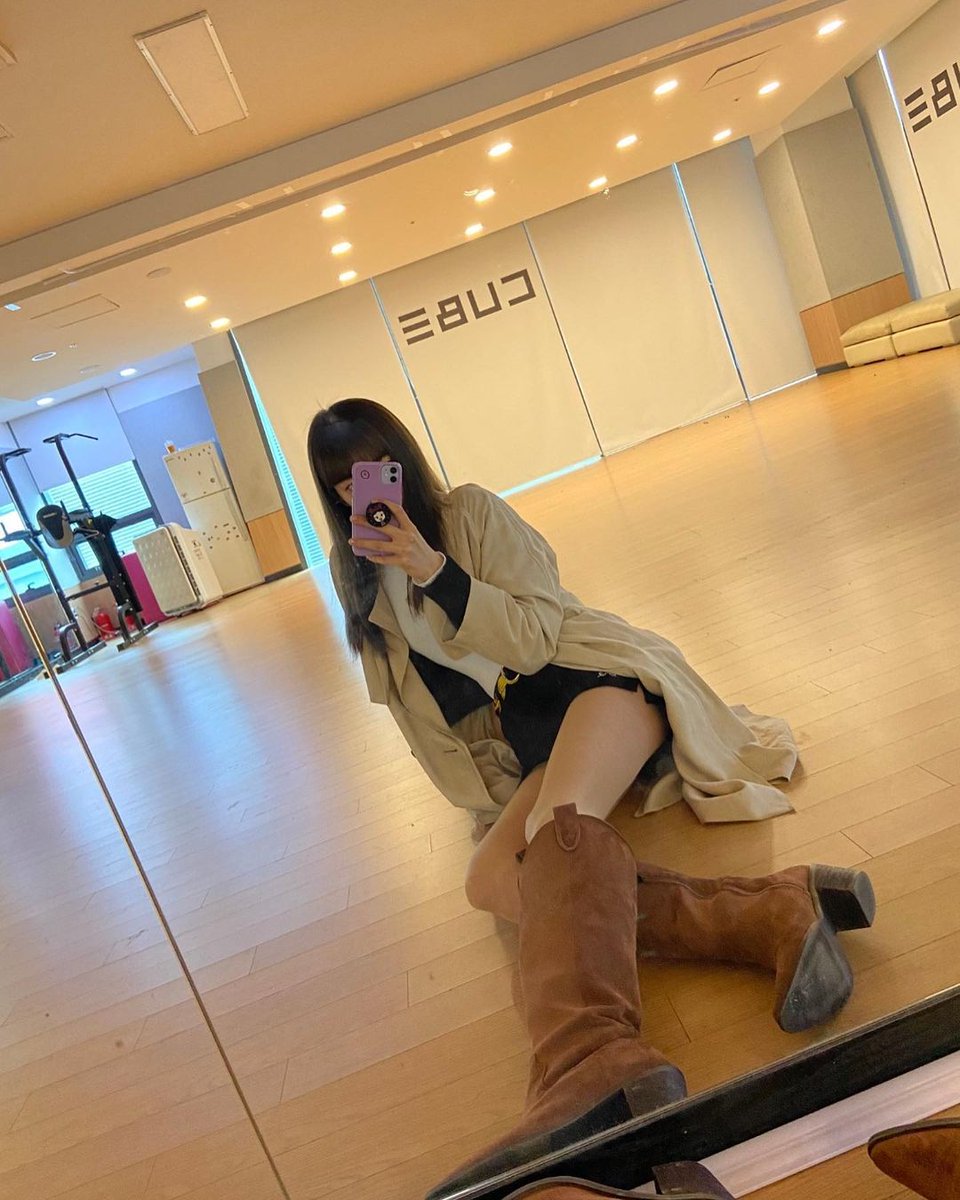 clctrans's tweet photo. [#Yeeun INSTAGRAM]
210214
https://t.co/b2vIGJXdMJ
@CUBECLC #CLC #씨엘씨 #clctrans https://t.co/ehEvv7NjMg