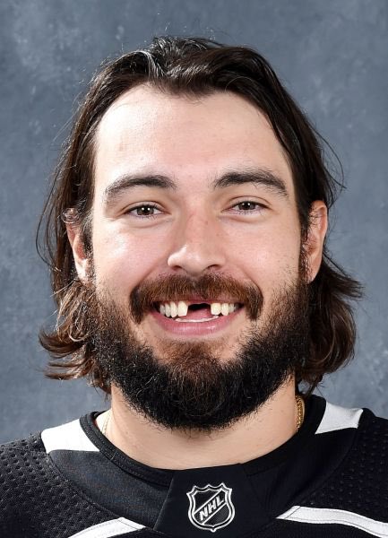 kwHockeyCards's tweet image. Lets not forget this guy is a combined -54 over the past three seasons and gets paid $11million a year 🤷‍♂️ #DrewDoughty #ContractFail